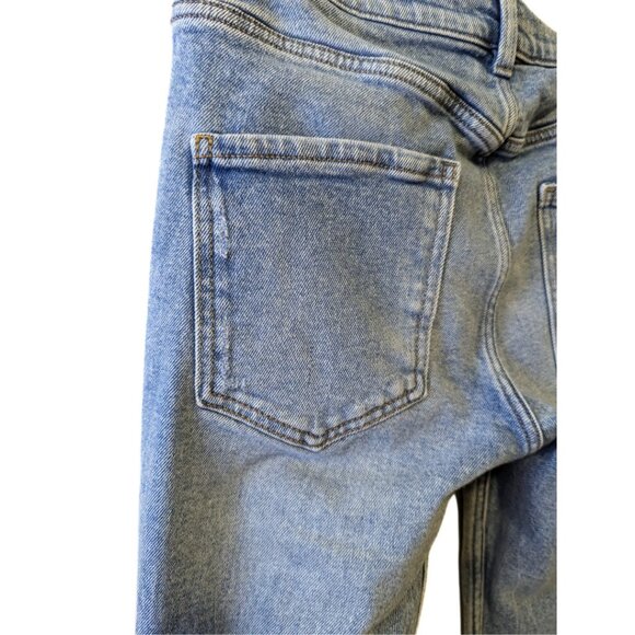 Womens Bootlegger Medium Wash Denim Blue Jeans High Waisted Distressed Size 30 - Picture 2 of 9